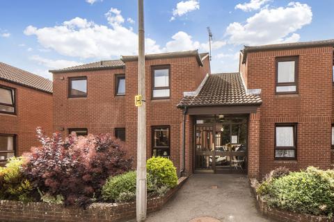 2 bedroom retirement property for sale, 81/2 Mount Vernon Road, Liberton, Edinburgh, EH16 6JH