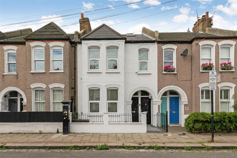 29 Pevensey Road, London, SW17 0HP