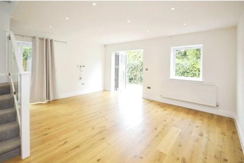 3 bedroom bungalow for sale, Hallowell Road, Northwood