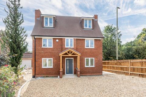 undefined, Otter Close, Ottershaw KT16