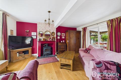 4 bedroom detached house for sale, High Street, Bures, Suffolk