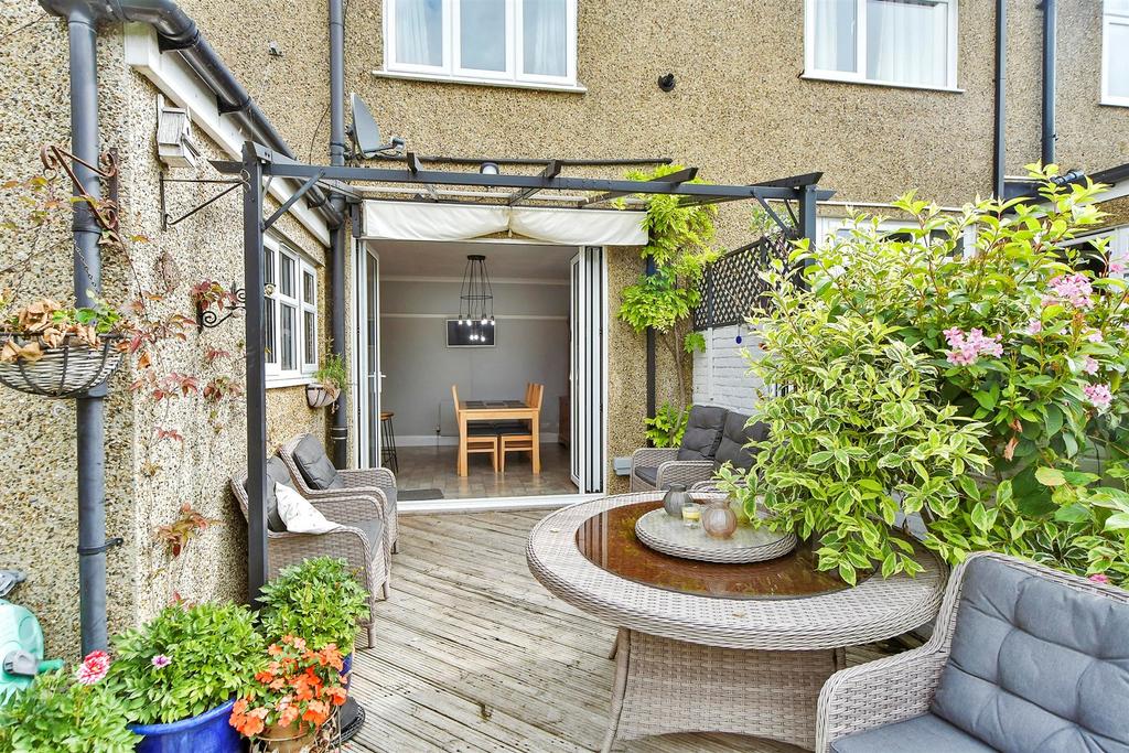Patio / Decking