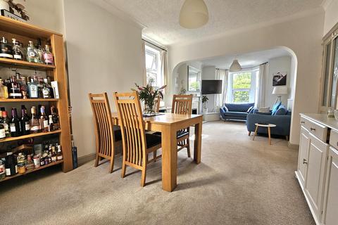21 Gladstone Road, Gloucester, GL1 5HN
