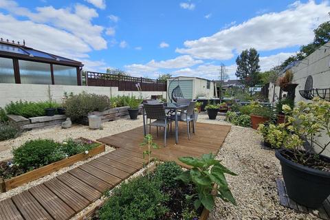 21 Gladstone Road, Gloucester, GL1 5HN