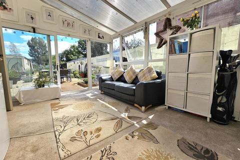 21 Gladstone Road, Gloucester, GL1 5HN