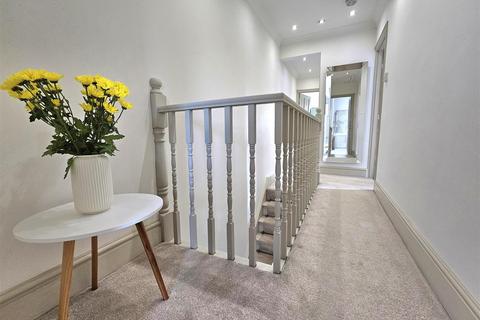 21 Gladstone Road, Gloucester, GL1 5HN