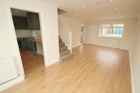17 Tilbury Close, Orpington, BR5 2JR