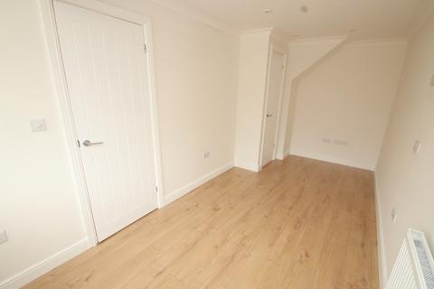17 Tilbury Close, Orpington, BR5 2JR