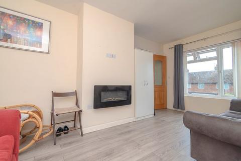2 bedroom end of terrace house for sale, George Gurr Crescent, Folkestone, CT19