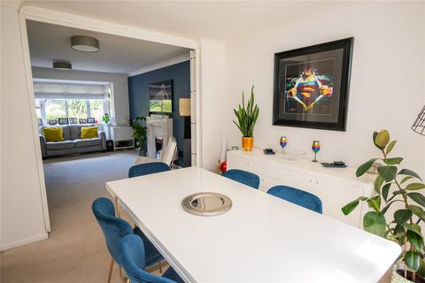 29 Berkley Crescent, Birmingham, B13 9YD