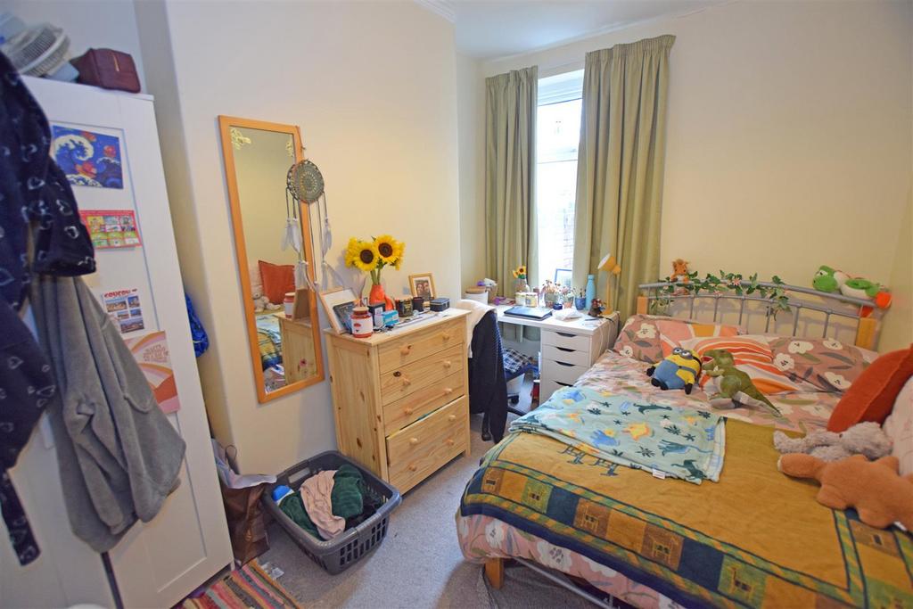 Bedroom2.jpg