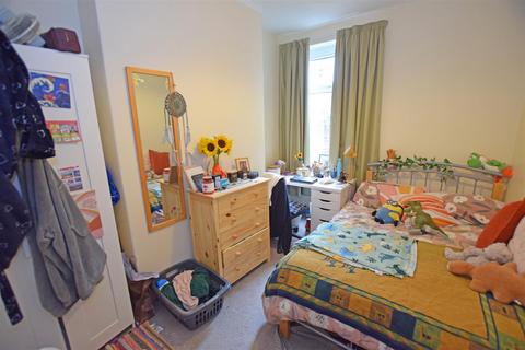 4 bedroom terraced house to rent, Australia Road, Gabalfa, Cardiff