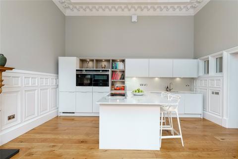 2 bedroom apartment for sale, Drumsheugh Gardens, West End, Edinburgh, EH3