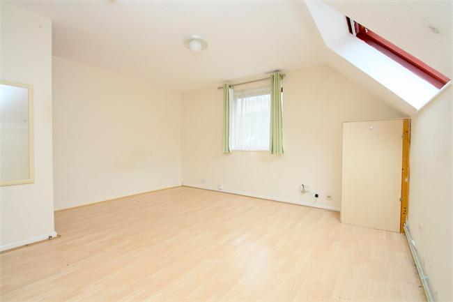 Studio Room