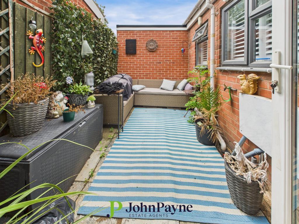 Private Courtyard