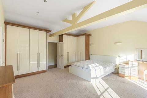 5 bedroom terraced house for sale, Moorcroft Park, Harlington Road, Hillingdon