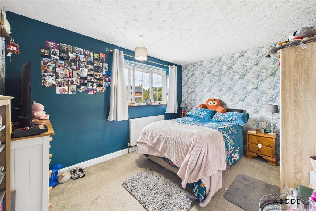 CAM04151 G0-PR0222-STILL009.jpg