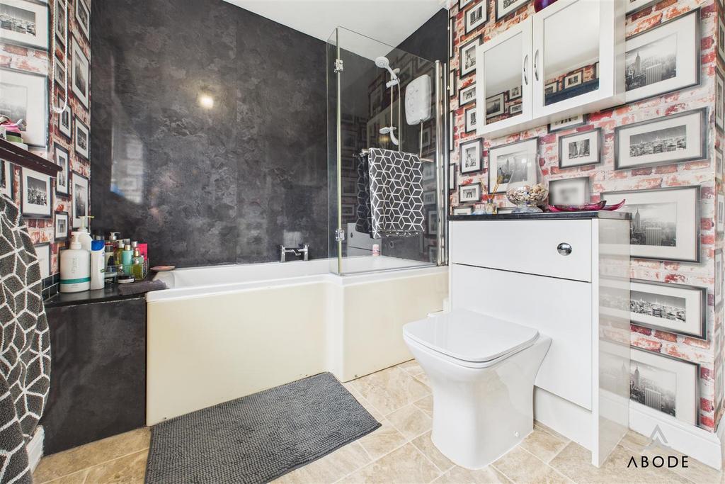 CAM04151 G0-PR0222-STILL007.jpg