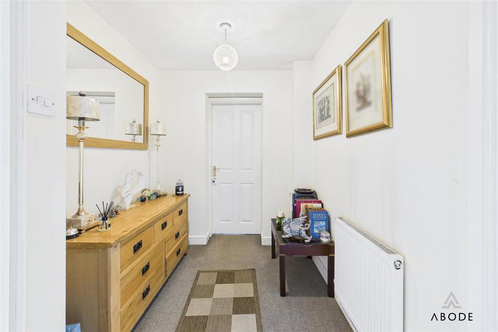 CAM04151 G0-PR0222-STILL005.jpg