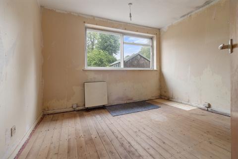 13 Arundel Drive, Worcester, WR5 2HU
