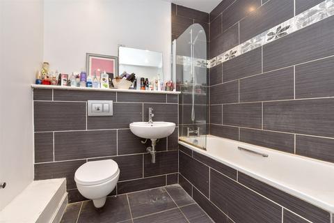 2 bedroom apartment for sale, 1A Woodstock Road, Croydon CR0