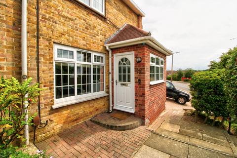 201 Spring Hills, Harlow, CM20 1TE