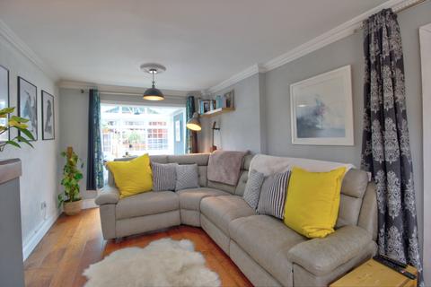 201 Spring Hills, Harlow, CM20 1TE