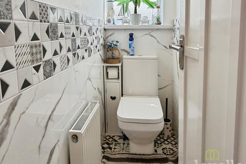 3 bedroom detached house for sale, Ravendale Road, Gainsborough DN21