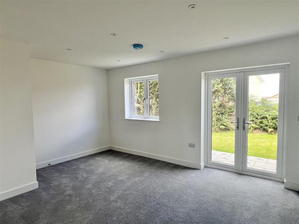 Open Plan Kitchen/Dining/ Lounge