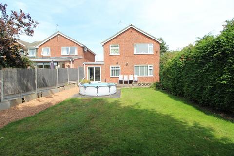 3 bedroom detached house for sale, Whinham Avenue, Leicester LE9