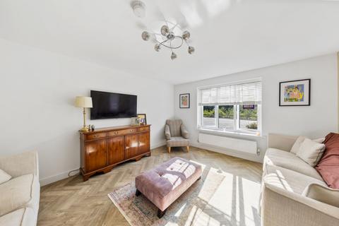 4 bedroom detached house for sale, Golf Gardens, Great Sankey, WA5