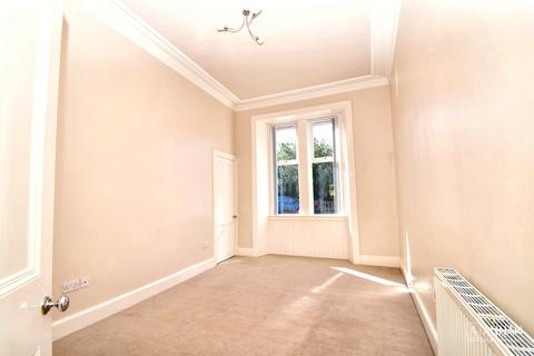 2 bedroom ground floor flat for sale, 149 PF2 Piersfield Terrace, Piersfield, EH8 7BS