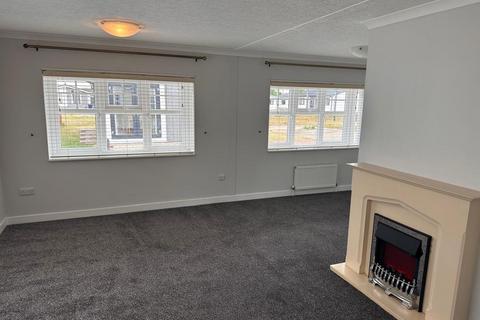 2 bedroom park home for sale, Bury St. Edmunds, Suffolk, IP28
