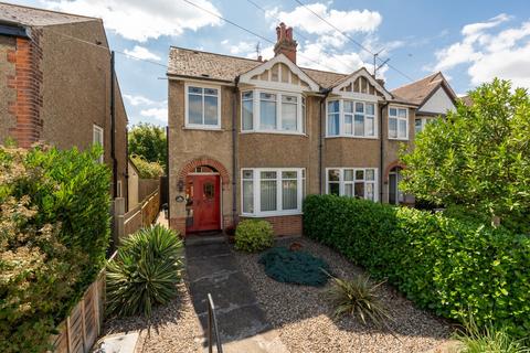 3 bedroom semi-detached house for sale, Maldon Road, Essex CO3