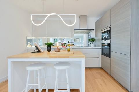 Glenthorne Road, Hammersmith, London, W6