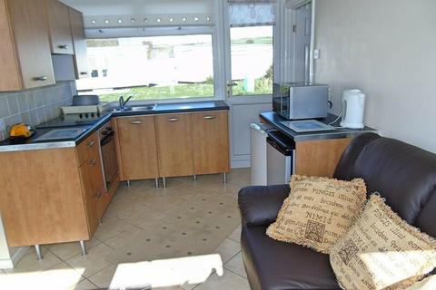 undefined, Kidwelly SA17