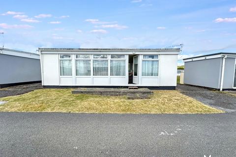 3 bedroom chalet for sale, Kidwelly SA17