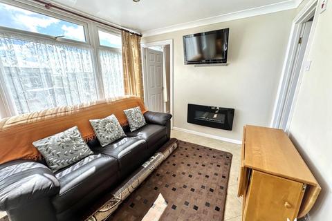 3 bedroom chalet for sale, Kidwelly SA17