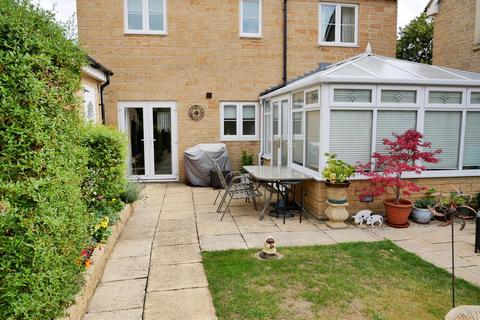 undefined, Amberley Close, Calne