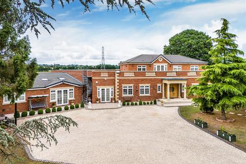 6 bedroom detached house for sale, The Cottage, Bennetts Lane, Pattingham, Wolverhampton, WV6 7EY