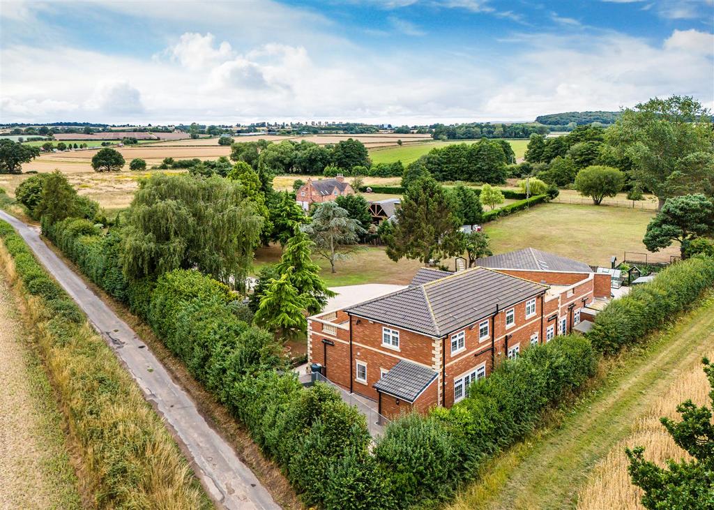 The Cottage-drone-6.jpg