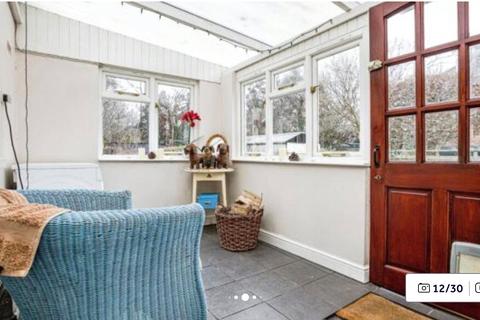 Gwynfryn Lampeter Road, Tregaron, SY25 6HG