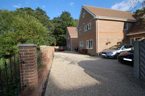 undefined, The Oaks, Harlow CM20