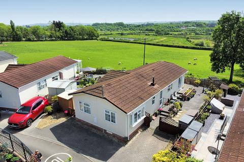 2 bedroom detached bungalow for sale, Heronston Lane, Bridgend CF31