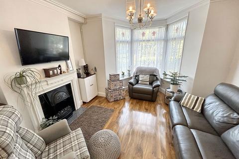 undefined, The Parade, Pontypridd CF37