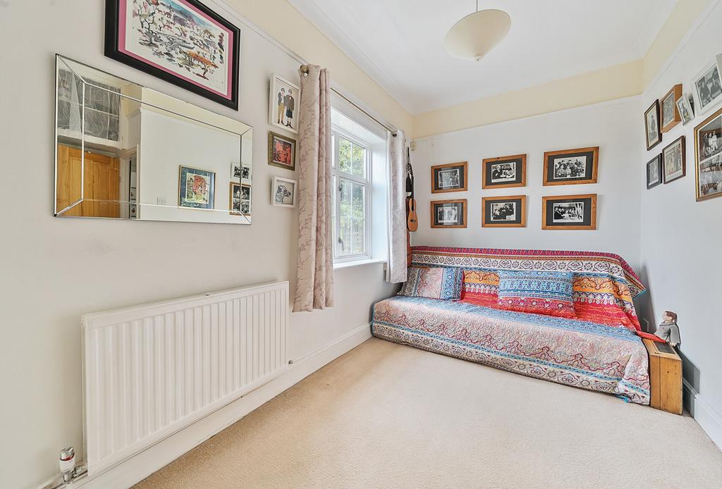 1328022-6-688282c...