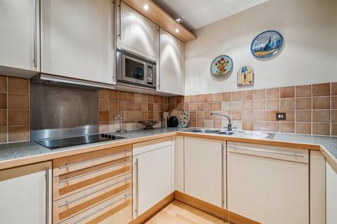 2 bedroom flat for sale, Brasenose Drive, Barnes, London