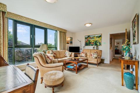 2 bedroom flat for sale, Brasenose Drive, Barnes, London