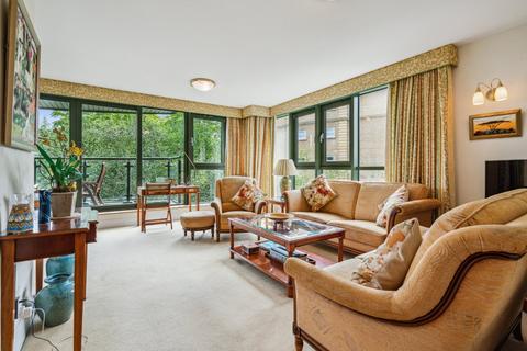2 bedroom flat for sale, Brasenose Drive, Barnes, London