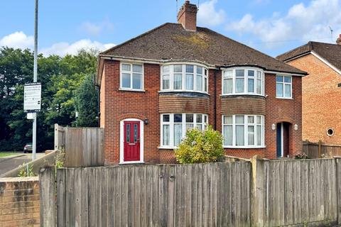 undefined, Victoria Crescent, Ashford TN23